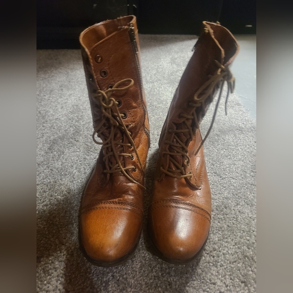 Tan Steve Madden Boots 8.5 - Picture 1 of 2